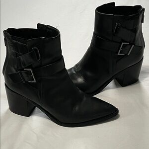 Kenneth Cole Black Leather Wrap Buckle Pointed Toe Quincie Ankle Boots